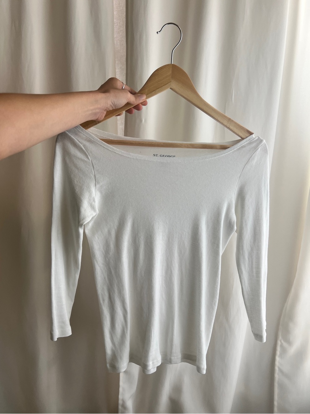 Brandy Melville White Long Sleeve Scoop Neck Tee